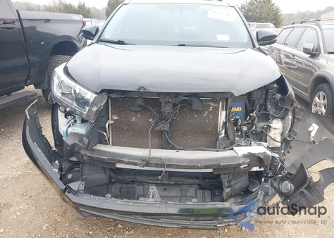 2018 Toyota Highlander Limited из США, поврежденный, VIN 5TDDZRFH7JS914169